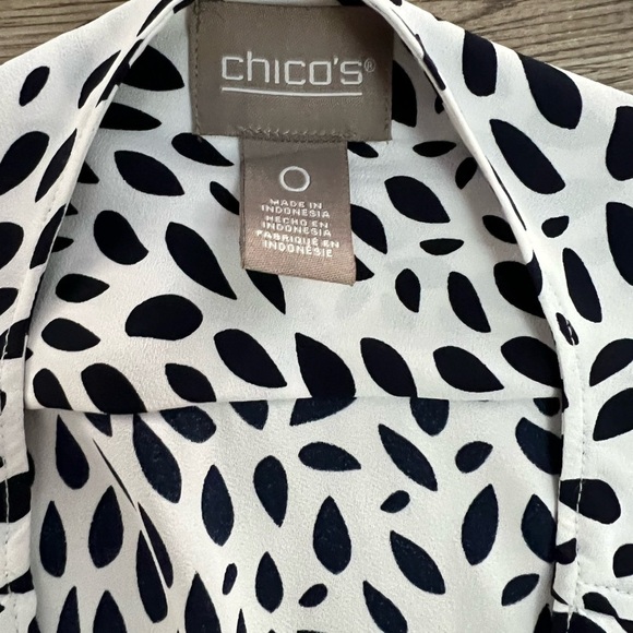 Chico's Navy and White button up Blouse with Notched Collar and tie in front. - Picture 7 of 9